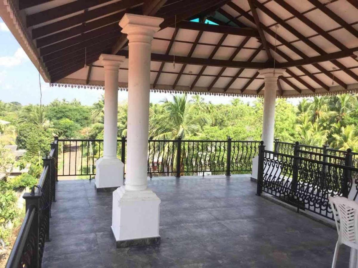 Why Not Palace Anuradhapura Exterior foto